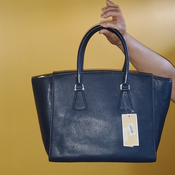 AUTHENTIC MICHAEL KORS SOPHIE LG SATCHEL - Picture 2 of 4